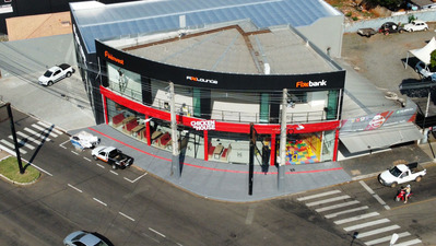 Chicken in House - Paranavaí