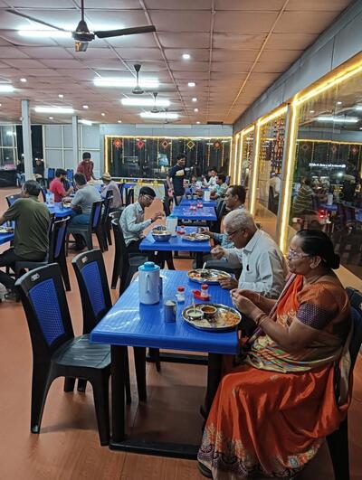 Kanaiya Gujrati Thali