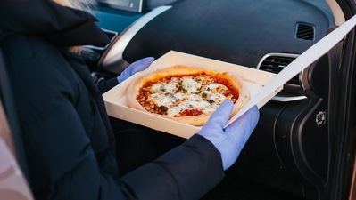 FIZZA Veikkola Pizza-automaatti