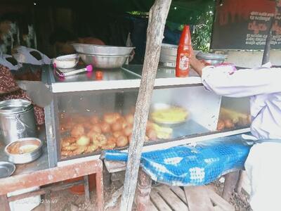 Dhe Pillechante Bhajjikkada