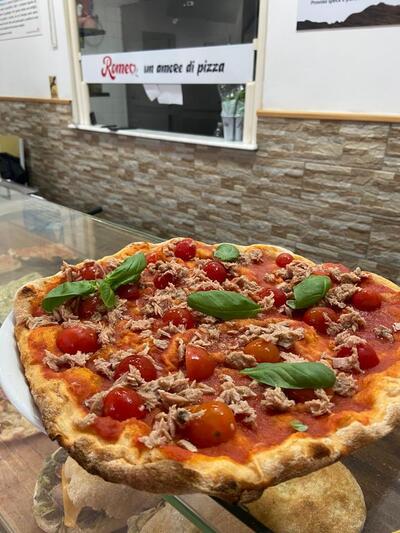 ROMEO "Un amore di pizza" consegna a domicilio raggio 15km