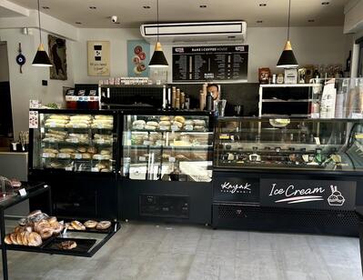 Bake & Coffee house by "Castello"