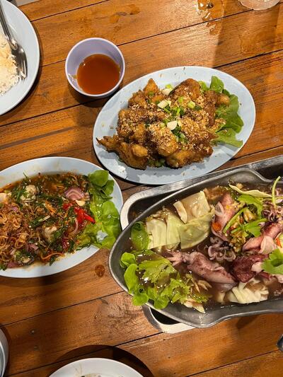 ร้านเลอรถ