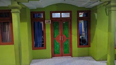 WARUNG BARAYA