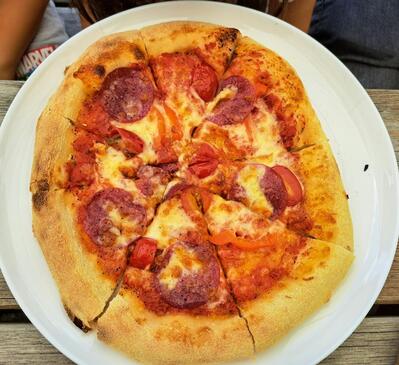 Aladdin's Kebab & Pizza palast