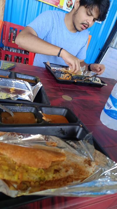 Sri Tharakeswara tea &tiffins