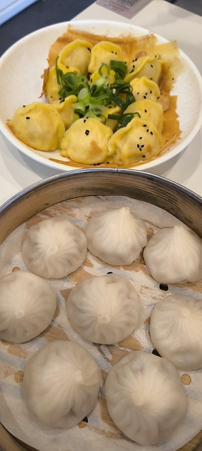 Juicy Bao Bao Southlands 小笼煲 Southlands 店
