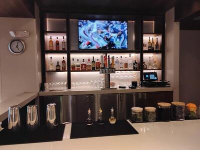 High Point Bar