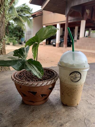 ร้านกาแฟเดอะหัวทุ่ง