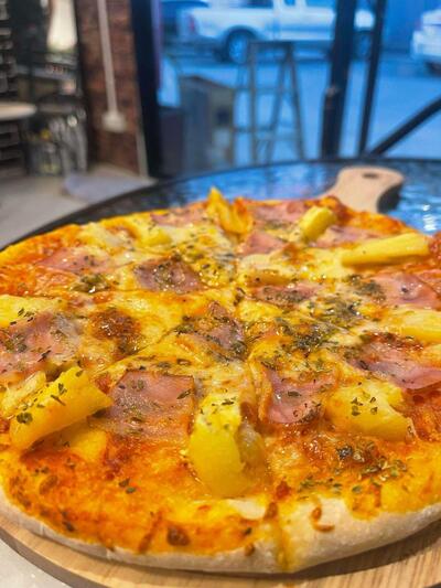 OH Cheese Pizza Cafe