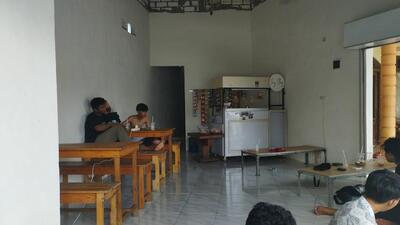 Warkop Negeri Dongeng