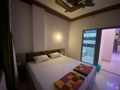 Shree Hanuman Hotel and Restaurant