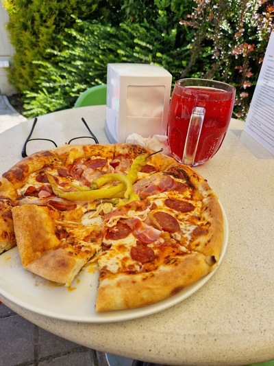 PDF Pizzèria ès Cukrászda