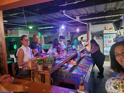 El Matatan Bar & Grill