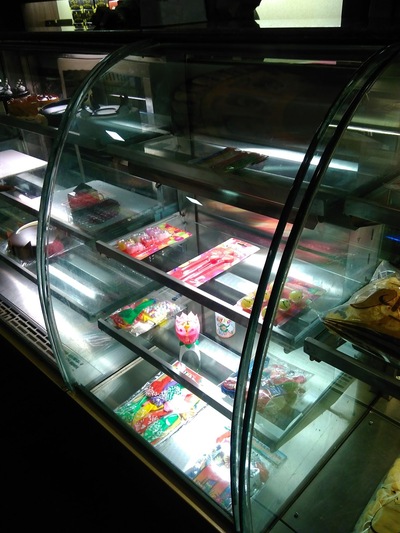 Ribbons And Balloons - The Cake Shop photo