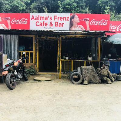 AALMA’S FRENZ CAFE & BAR