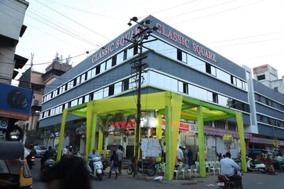 Cafe Urban Curry photo