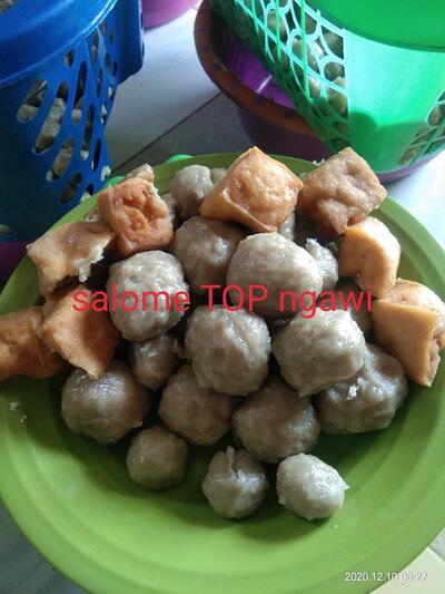 SALOME TOP NGAWI