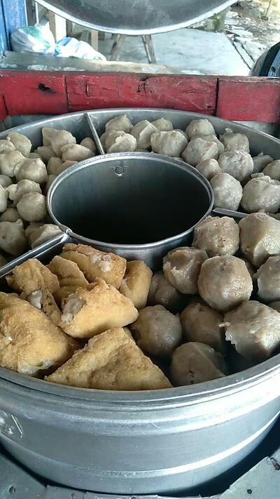 Pabrik Penggilingan Daging Bakso Mba Sulasmi