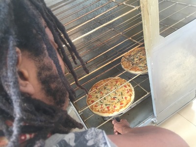 Mozarella Pizza