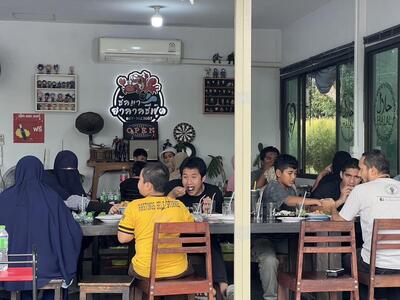 ร้านอาหารซัลมา ฮาลาลซีฟู้ด