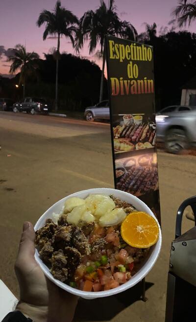 Divanin Bar e Espetaria