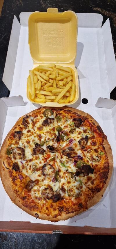 Flames Pizzeria and Grill