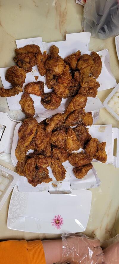 푸라닭 아산탕정점
