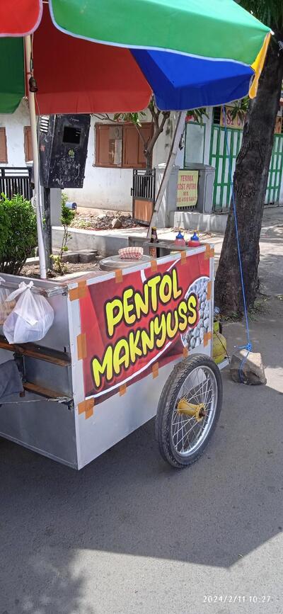 Pentol Maknyuss