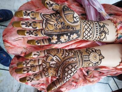 Muntun mehandi arts
