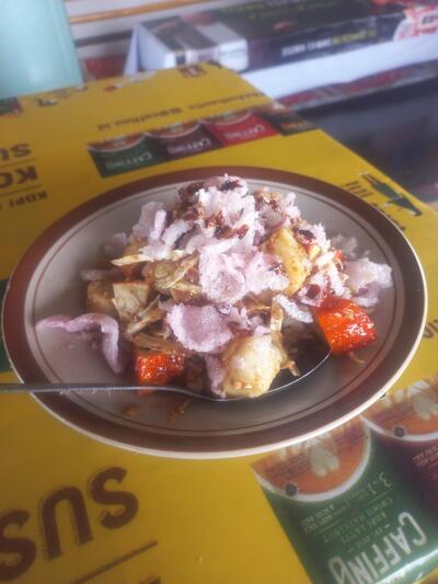 Warung Lotek Rawa Bendungan