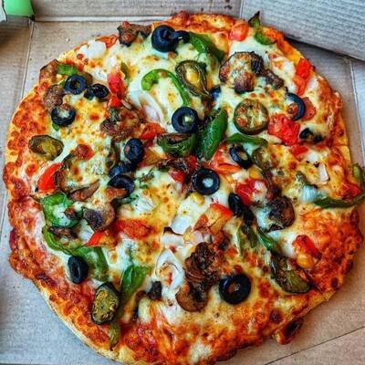 Indian hot pizza &family restaurant