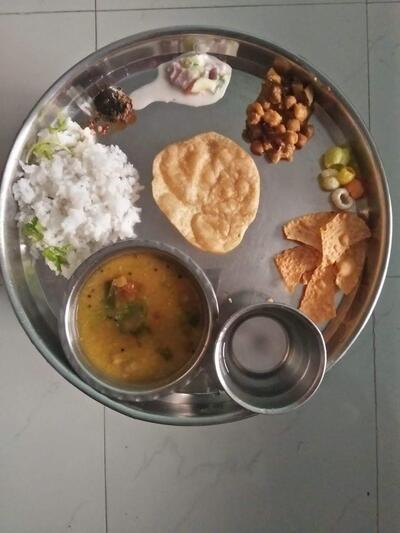 Mahadev Tiffin center