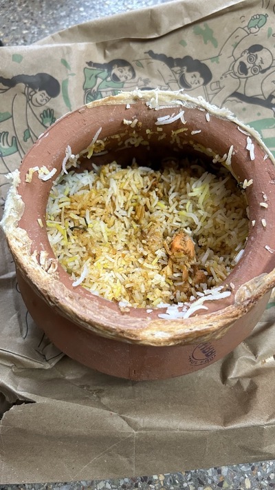 Potful Biryani, Navalur
