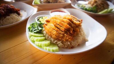 ข้าวมันไก่มุกดา