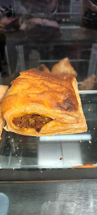 SHREE SAI STORE(DADA'S BAKERY)