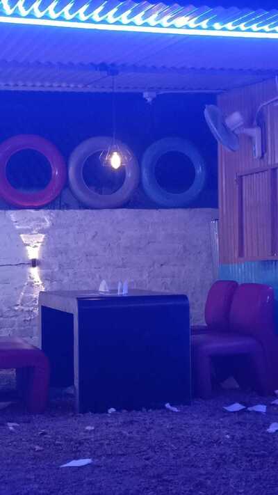 Tha Big Daddy cafe and pizz Hut