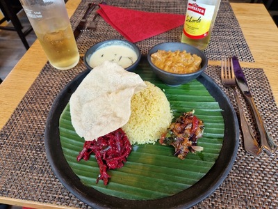 Kingcoconut Restaurant &Bar