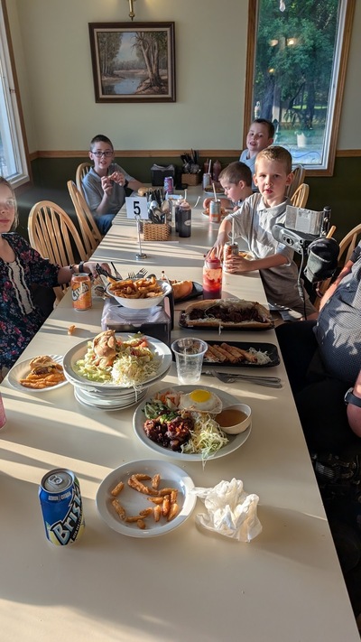 Banh Mi King St. Pierre - Jolys