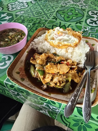 ร้านอาหารตามสั่ง-ก๋วยเตี๋ยว บ้านคูซอด