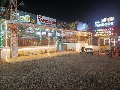 Mr Tandoor Veg-Non Veg Restaurant