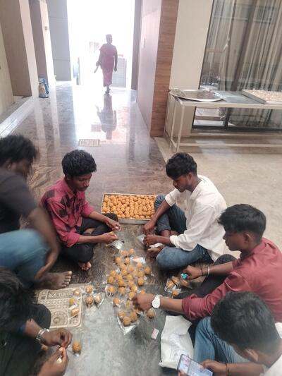 Sangeetha catering & Hotel cheeyar