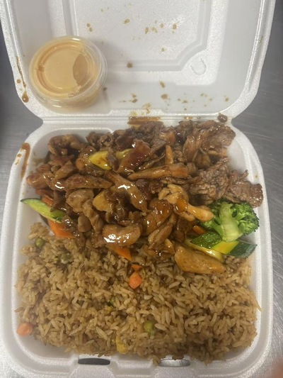 100 DEGREES WINGS & HIBACHI