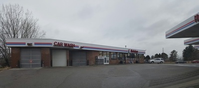 Holiday Stationstores