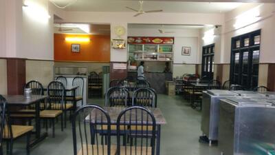 Pallavi Pure Veg Hotel