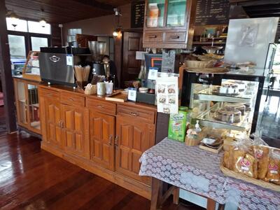 Rueanchang Restaurant and Café