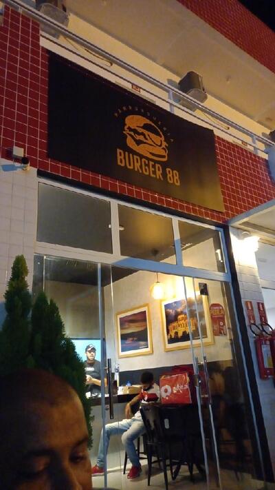 Burger 88