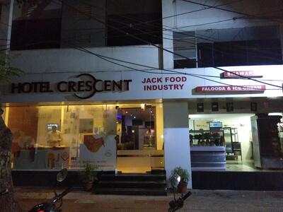 CRESCENT RESTAURANT ANNA NAGAR