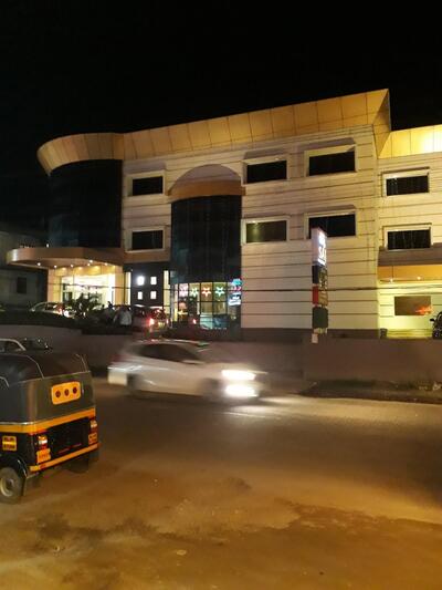 Hotel SAJ International