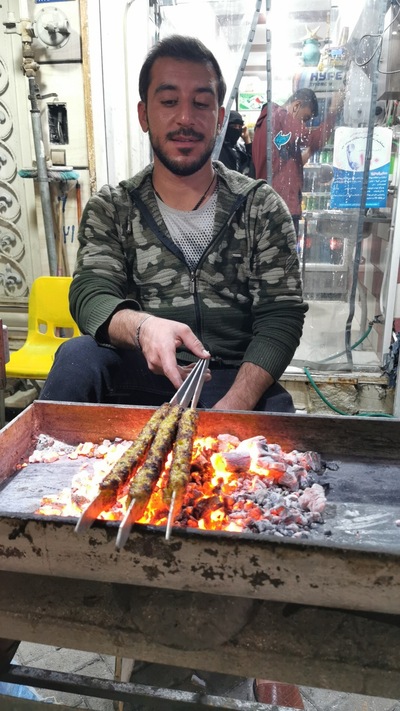 کبابی رضا